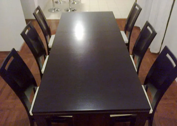 Apartman In Okrug Gornji 6167