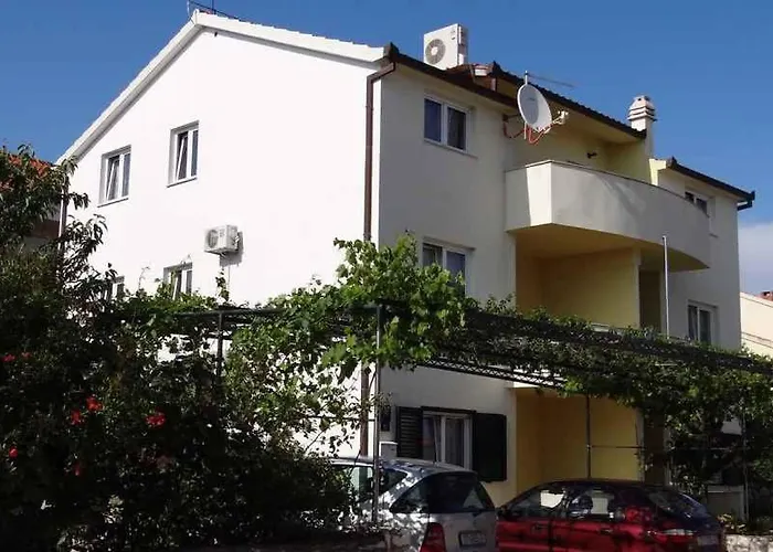 In Okrug Gornji 6167 Apartment *