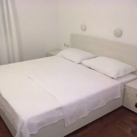 In Okrug Gornji 6167 *