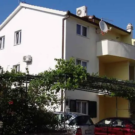 In Okrug Gornji 6167 Διαμέρισμα *